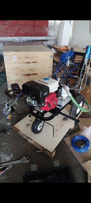 Разметочная машина hyvst splm800, разметка.