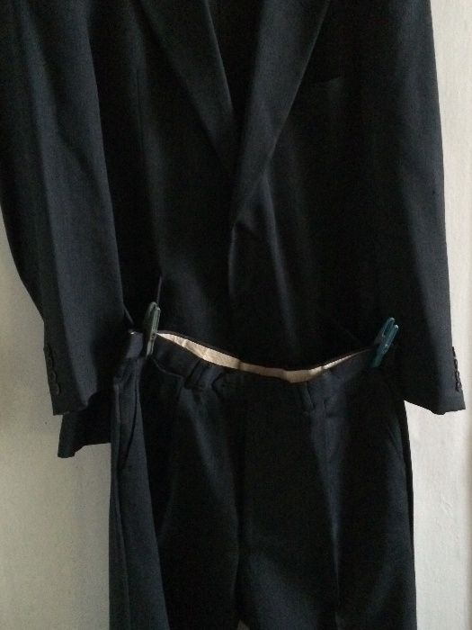 Костюм мужской классический, пиджак и брюки, бренд от Кристин Диор!