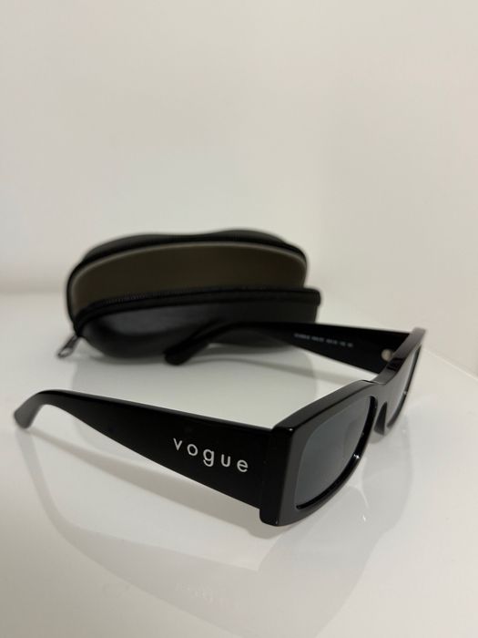 Слънчеви очила Vogue