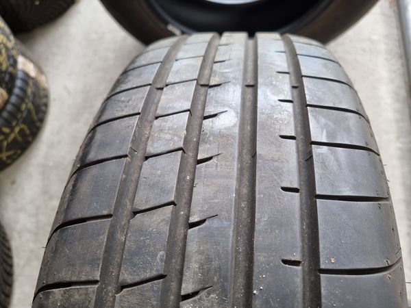 235/60/18 Goodyear 4бр