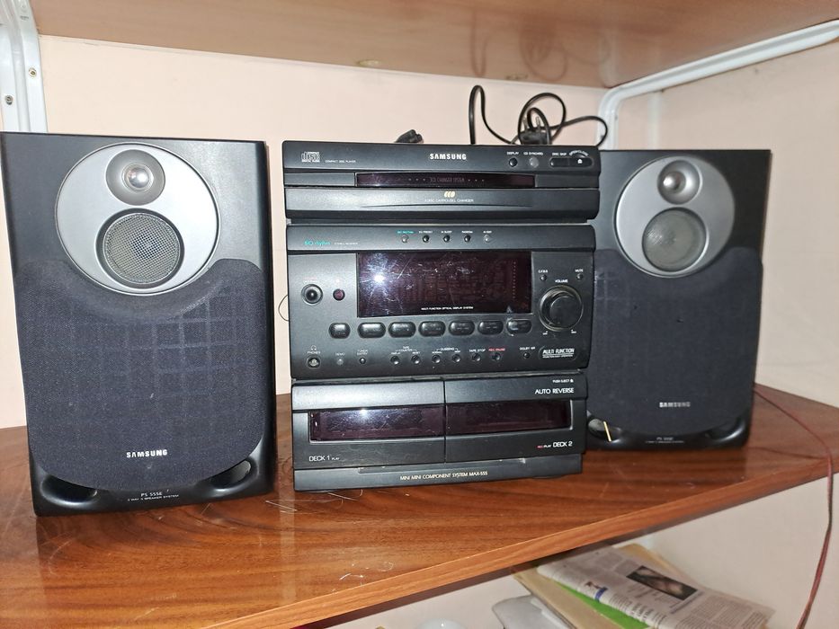 Музыкальный центр Samsung