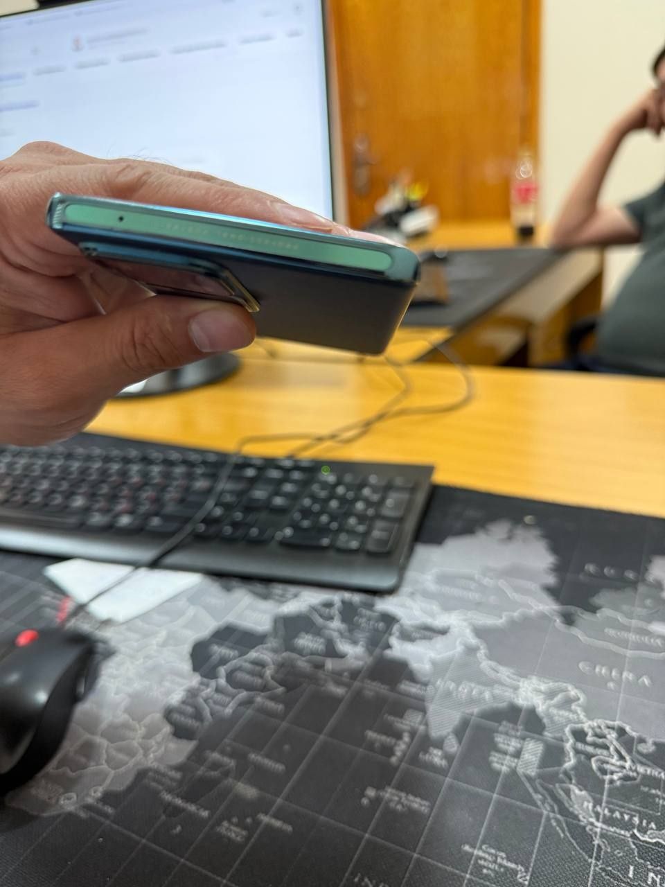 Vivo v30 12/256 holati ideal