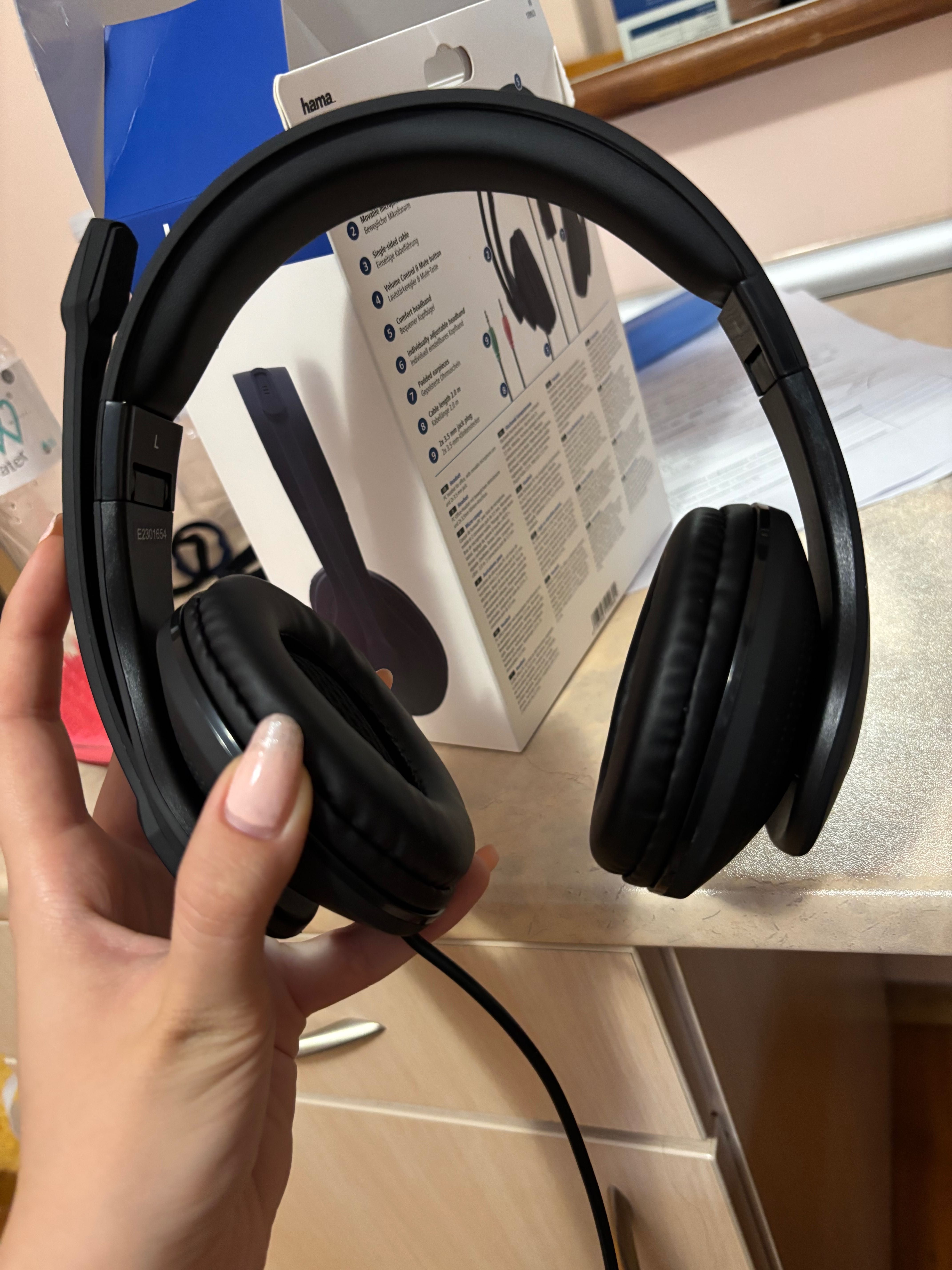Слушалки hama pc office headset hs-P200
