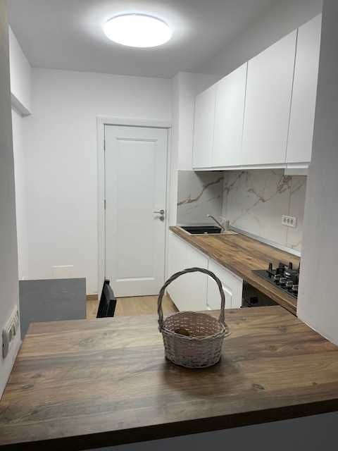 3 camere, Plaza, tot nou, prima inchiriere, proprietar