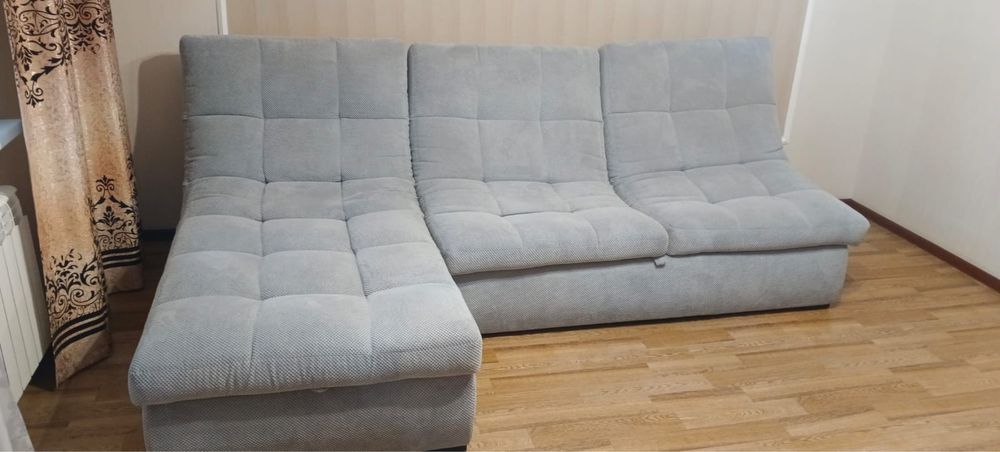 Продам современный диван