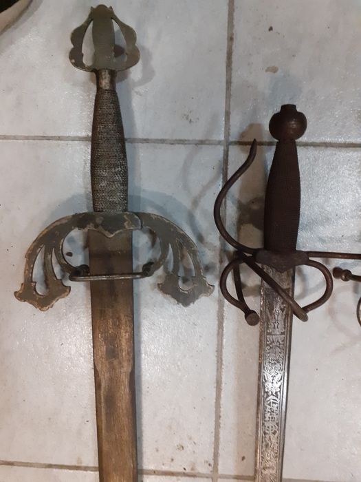 Няколко средновековни меча Толедо,меч,сабя,рапира,шпага