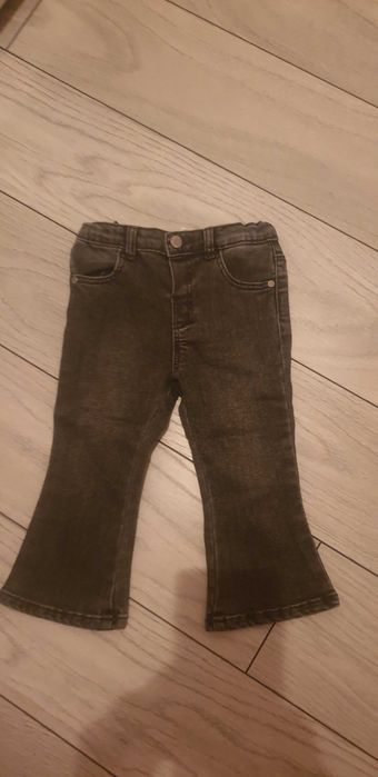 Vand Blugi Zara,mărimea 92