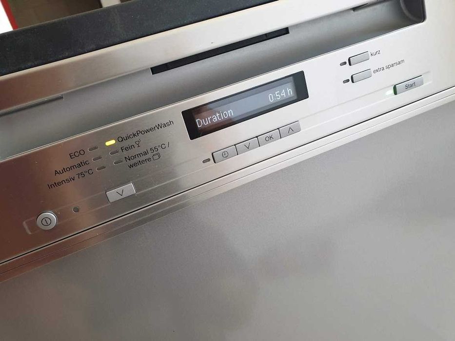 Inox Miele Auto Open QuickPower Wash Съдомиялна - Частично Вграждане