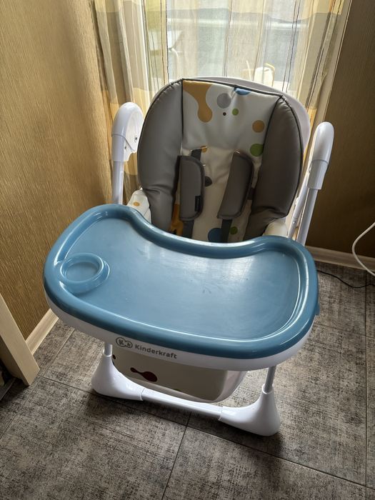 Детски стол за хранене