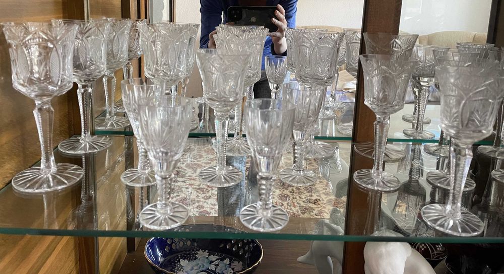 Vand set de 6 pahare vintage, de cristal, cu model clasic