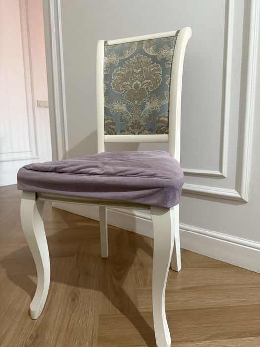 Кухонный стол со стульями 7шт