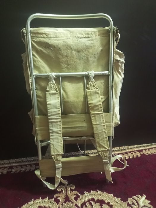 Продам горный рюкзак на каркасе.