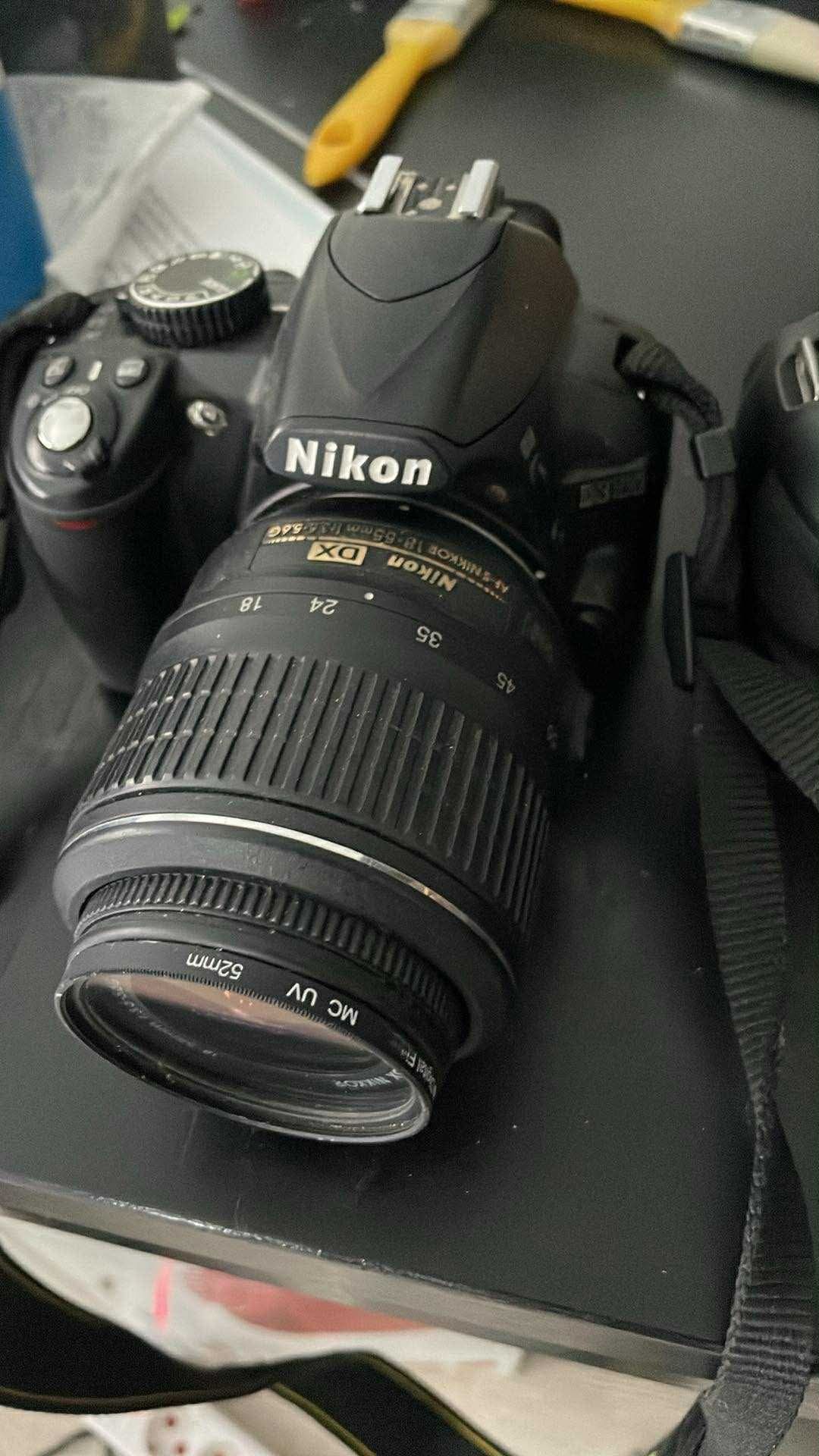 Nikon d3200 si nikon 3100