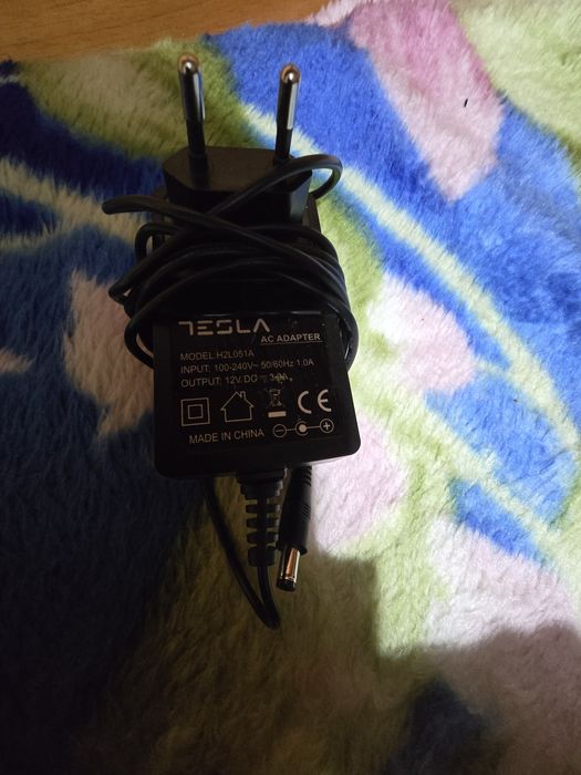 Adaptoare de alimentare si mouse