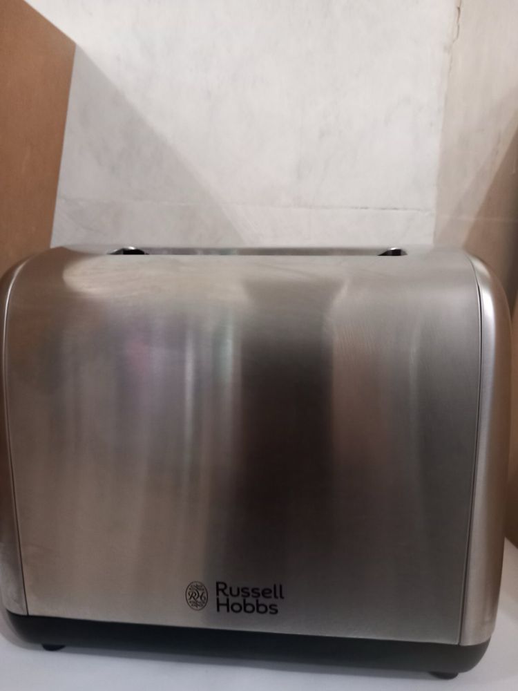 Тостер Russell Hobbs