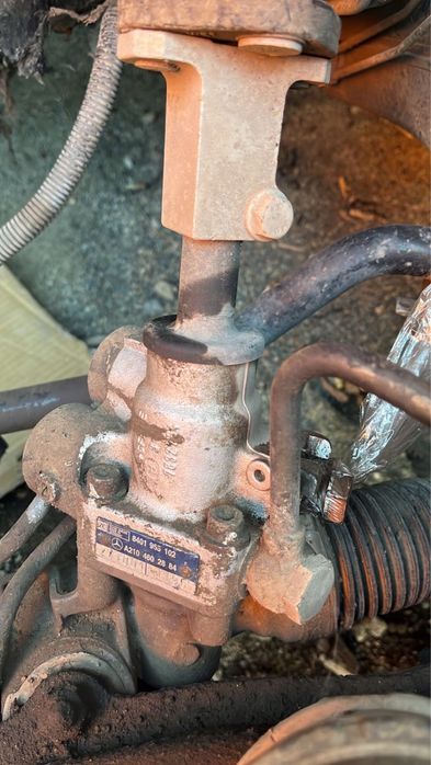 мерседес Рулевая рейка w210