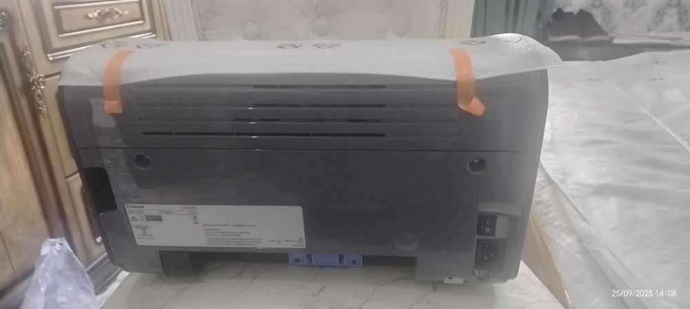 Printer sotiladi srochna pul kerakligi uchun sotilvoti qolgani telda