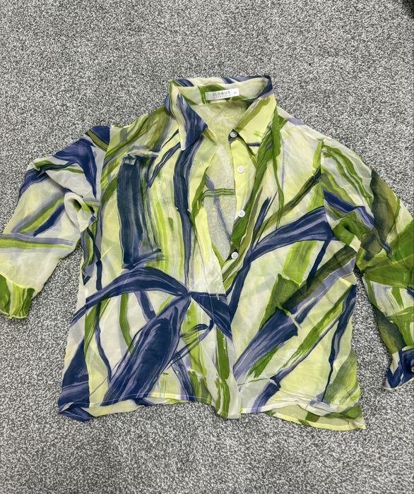 Одежда по символической цене