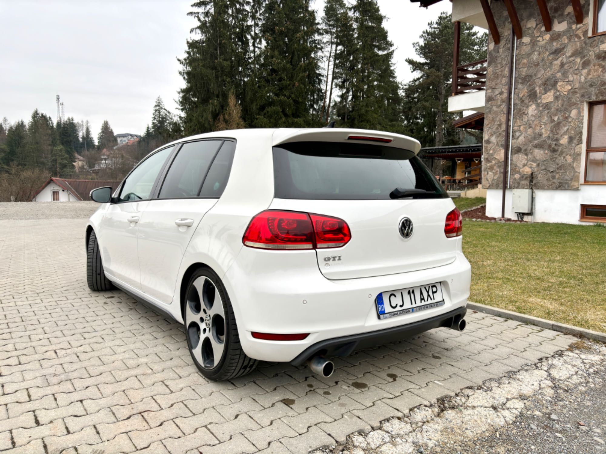 VW Golf 6 GTI 2.0 TSI DSG | Xenon | Led | Camera | Park Assist