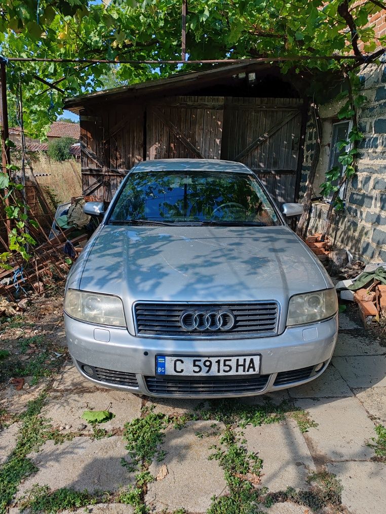 Продавам Ауди А6 AUDI A6