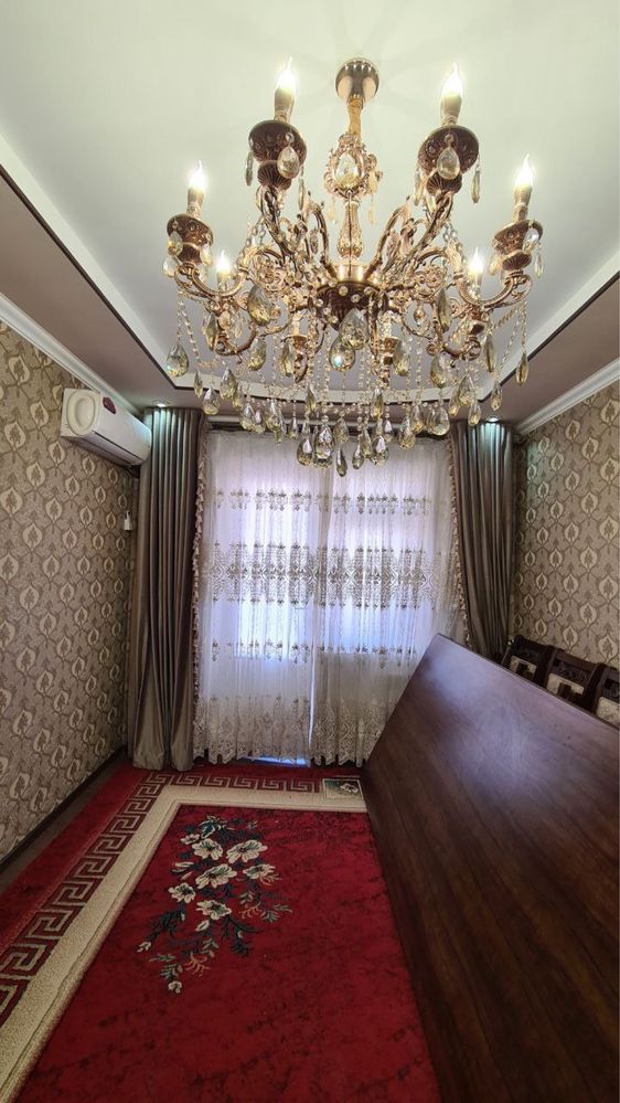 Dom sotiladi zaril pul kerak