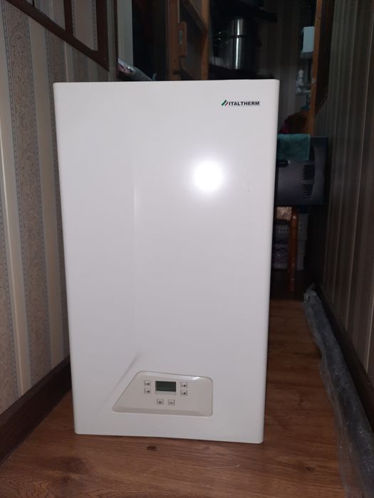 Ariston italia brend