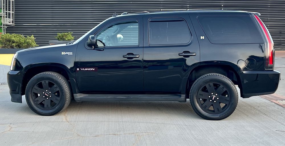 GMC Yukon Hybrid - Inm RO 2022 - Stare Foarte Buna - Fara Rugina