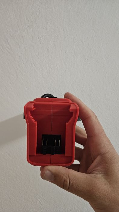 Proiector / Reflector / lampa pt baterii milwaukee