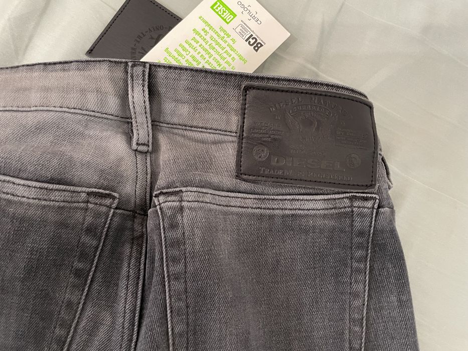 DIESEL нови дънки