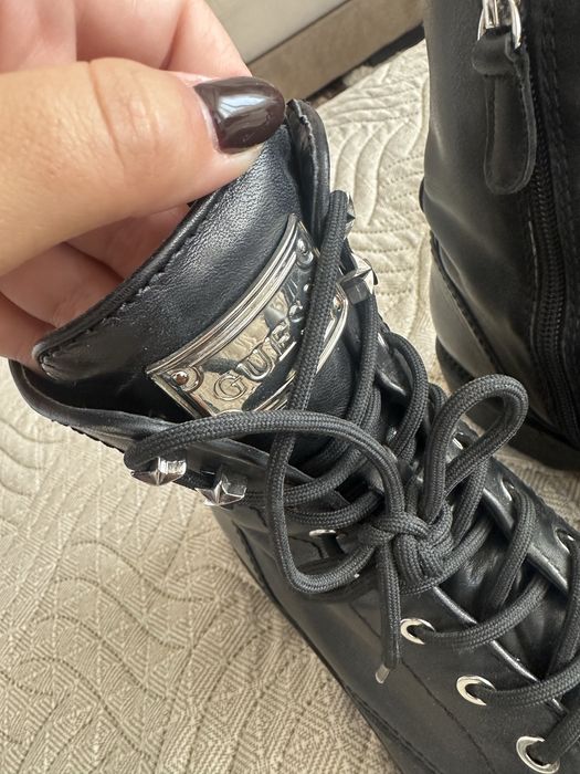 Ботуши Guess естествена кожа