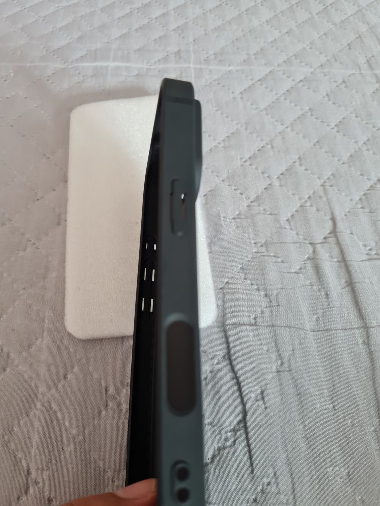 Husa Iphone 16 Pro