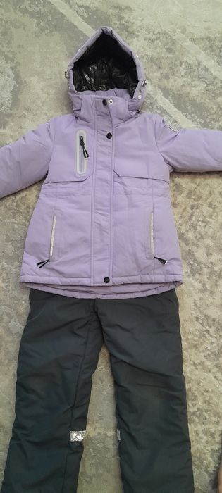 Продам зимний комплект для девочки