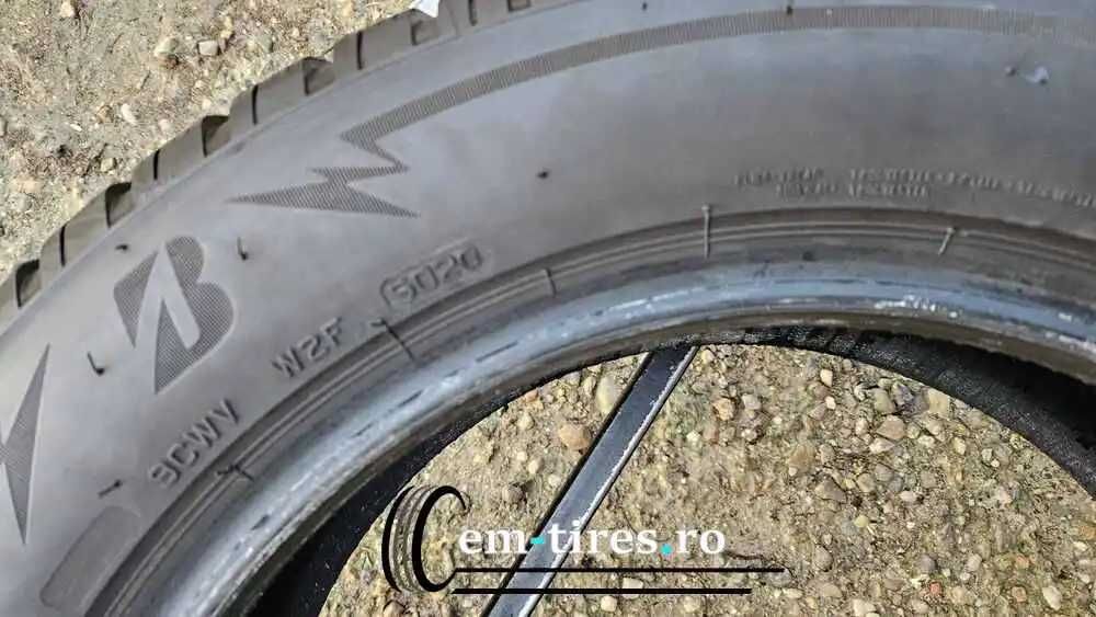 SET 4 Anvelope Iarna 195/60 R16 BRIDGESTONE Blizzak LM005 89H