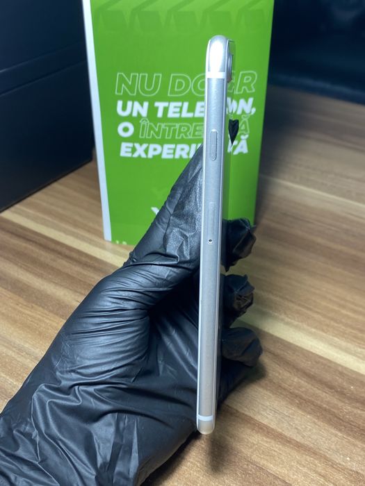 iPhone 8+/ 64 GB / Garanție 24 luni | Sănătate baterie 100% / Bun