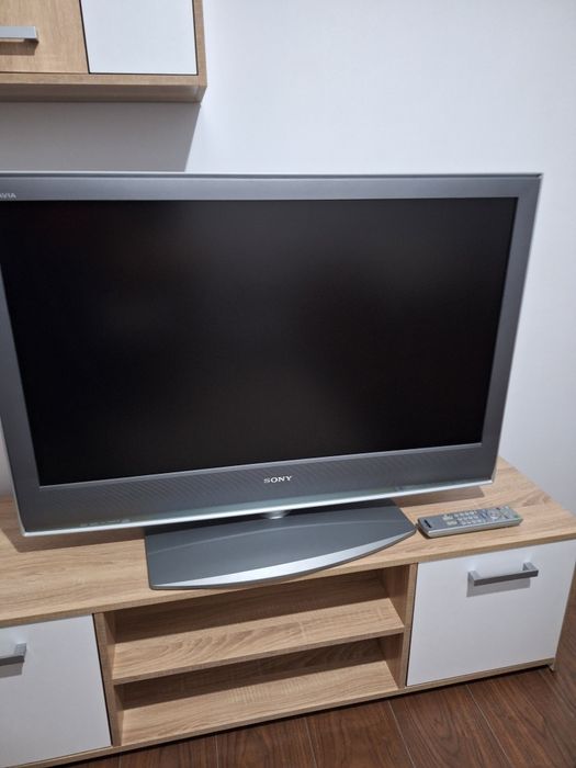 De vanzare televizor LCD