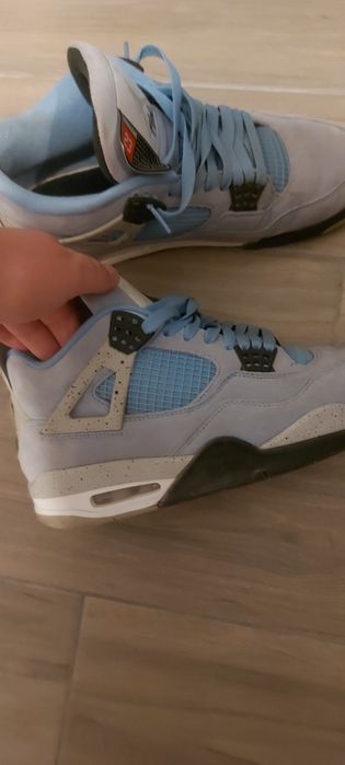 Jordan 4 unc stare perfecta