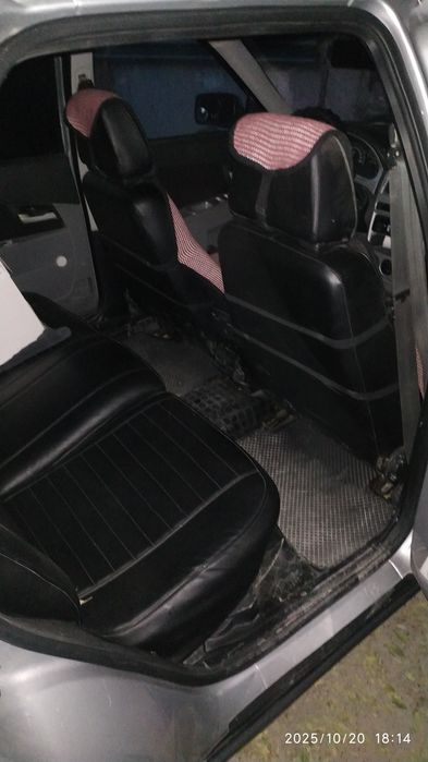 Приора 2011год. 1.6 мотор