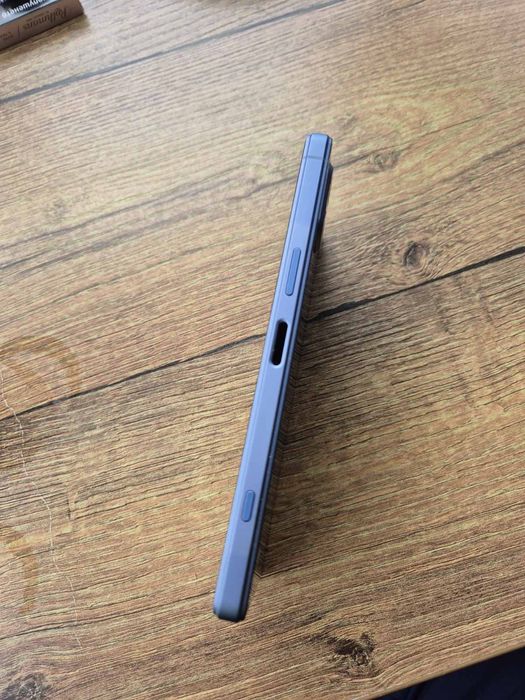 Sony v 5.                .