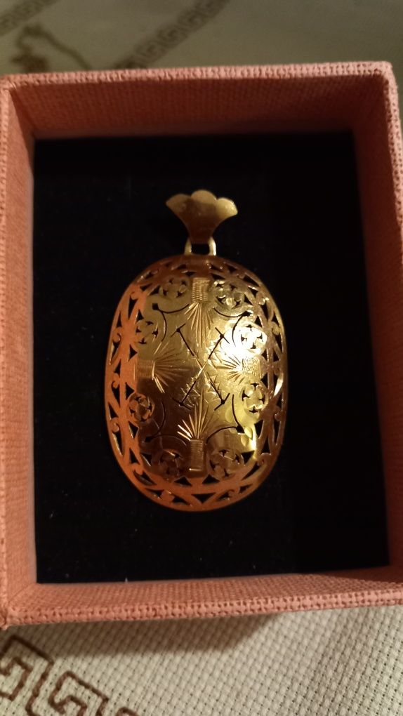 Златен медальон 8.63гр 14к