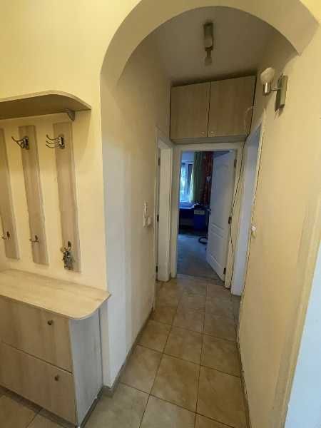 Продава се Тристаен апартамент в Пловдив, Център - 85 кв.м за 1900 €/кв.м - Снимка #4