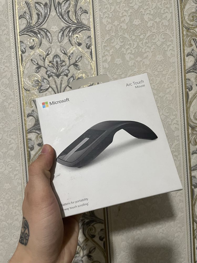 Оригинальная мышь Microsoft Arc Touch Mouse