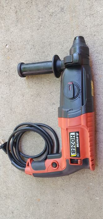 Ciocan rotopercutor .