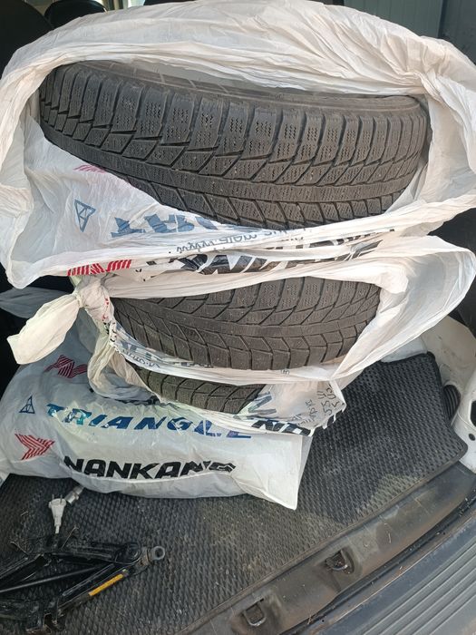 продам зимние шины 16 комплект ге дорого 23год