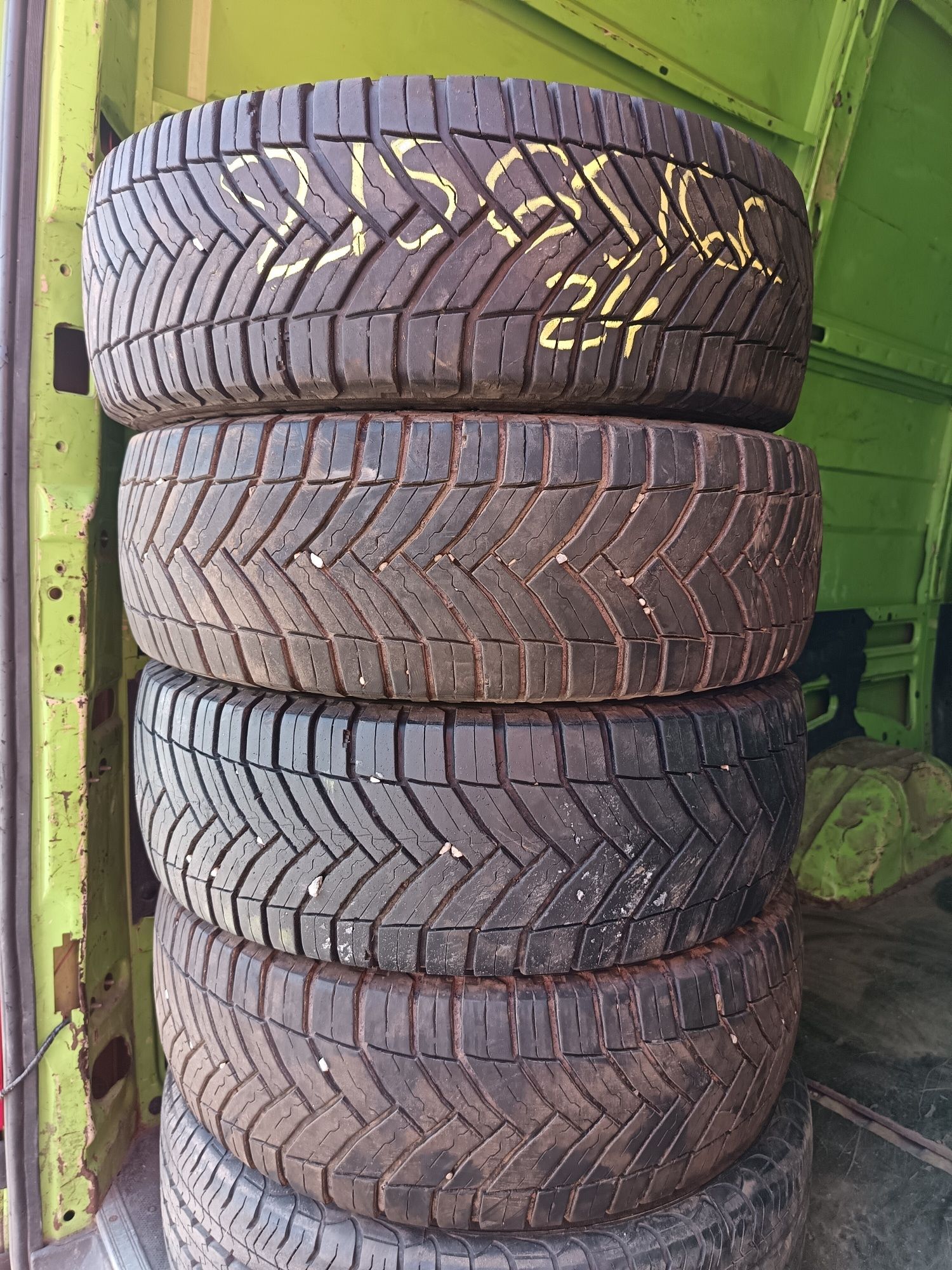 Anvelope 4sezoane ms 215 65 16c Michelin 2024 6-7.5mm