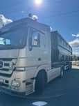 Vând ansamblu Mercedes Actros și semiremorca