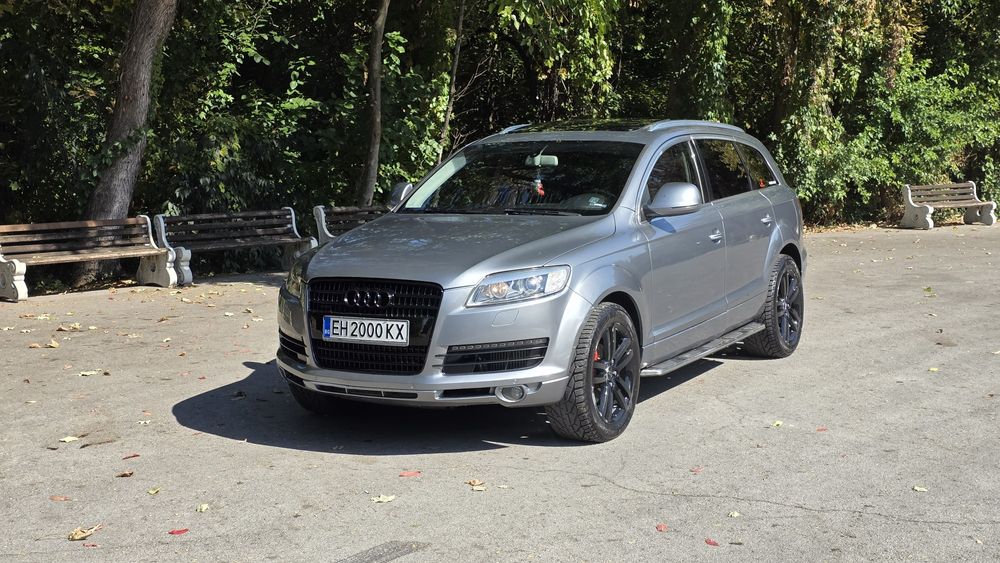 Ауди Q7 3. 0TDI  quattro S-LINE