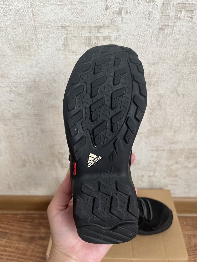 Adidas  Terrex кроссовки (оригинал)