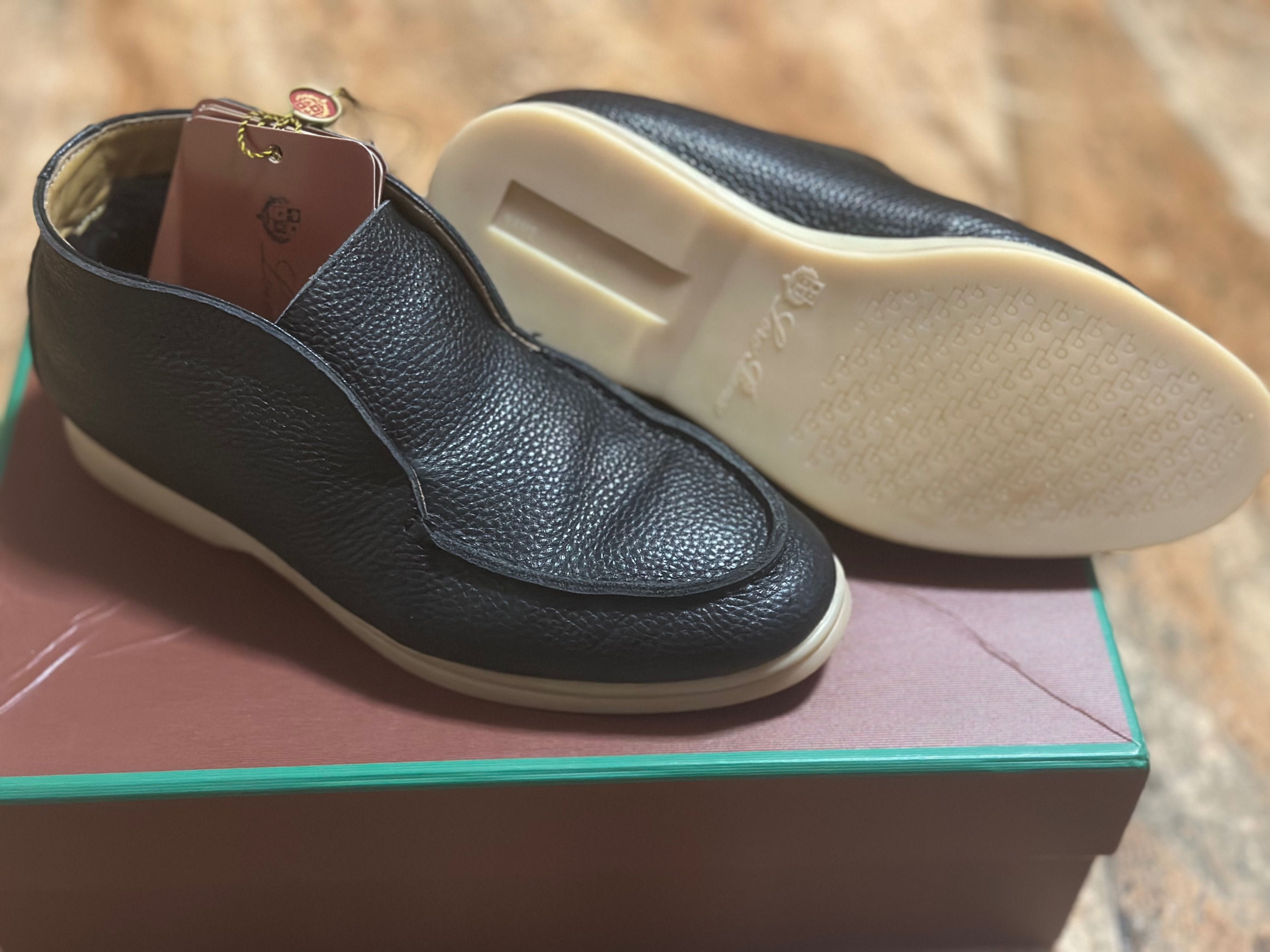 Продам новую зимнюю обувь Loro piano, унисекс 36 размер