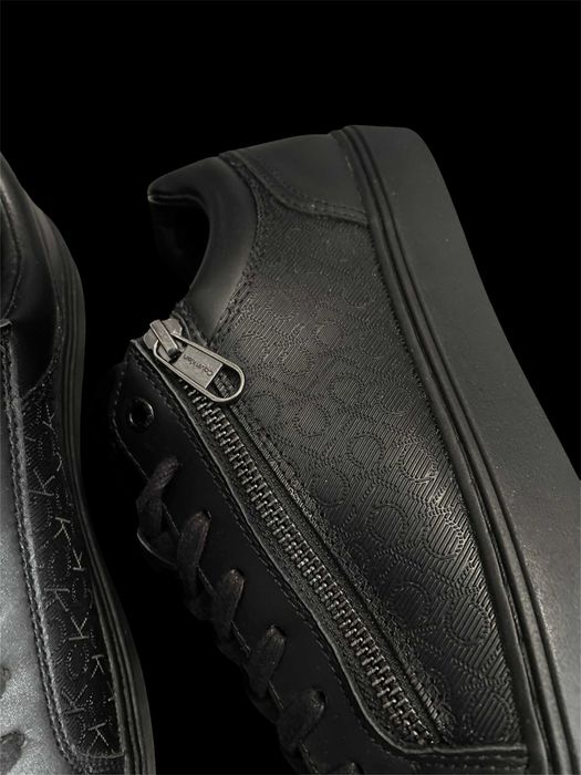 Calvin Klein Low top Lace up/w zip