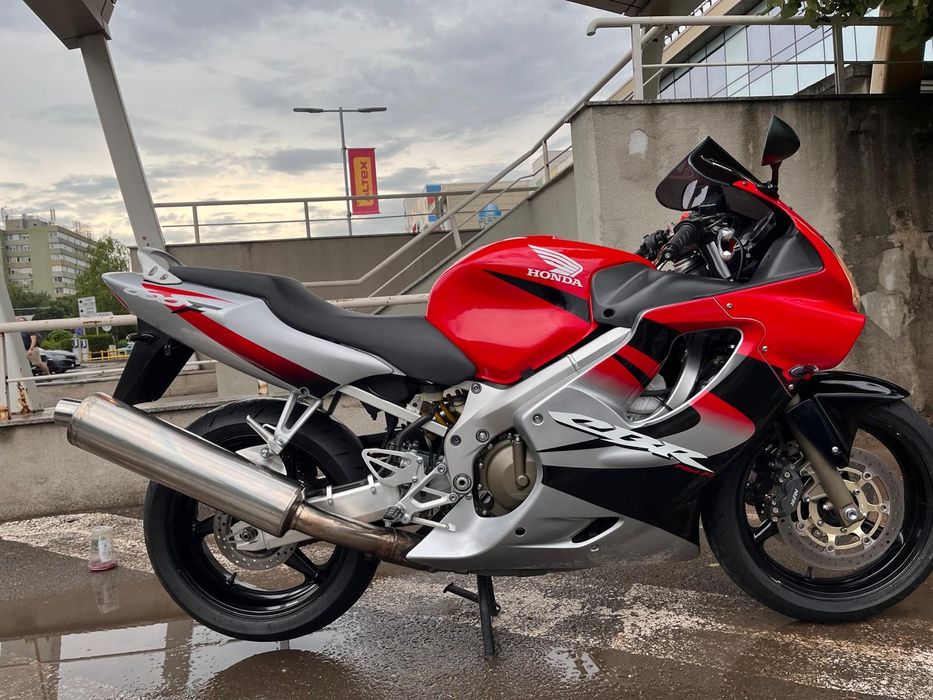 Honda cbr f4i 2005